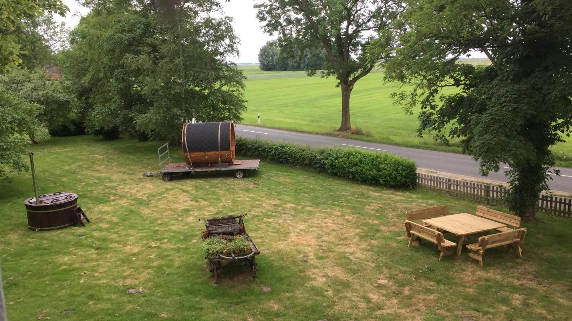 Steinhaus Hof Villa Bunde  Szoba fotó