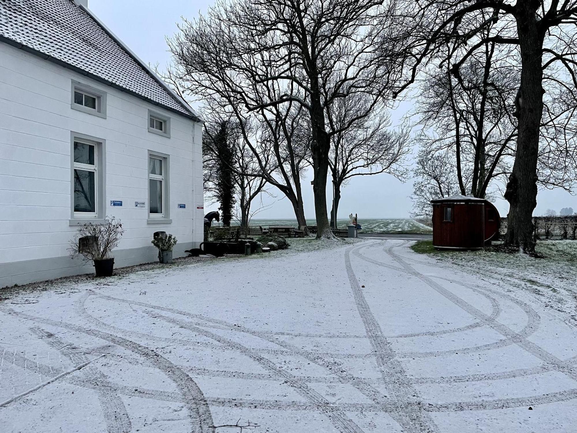 Steinhaus Hof Villa Bunde  Kültér fotó