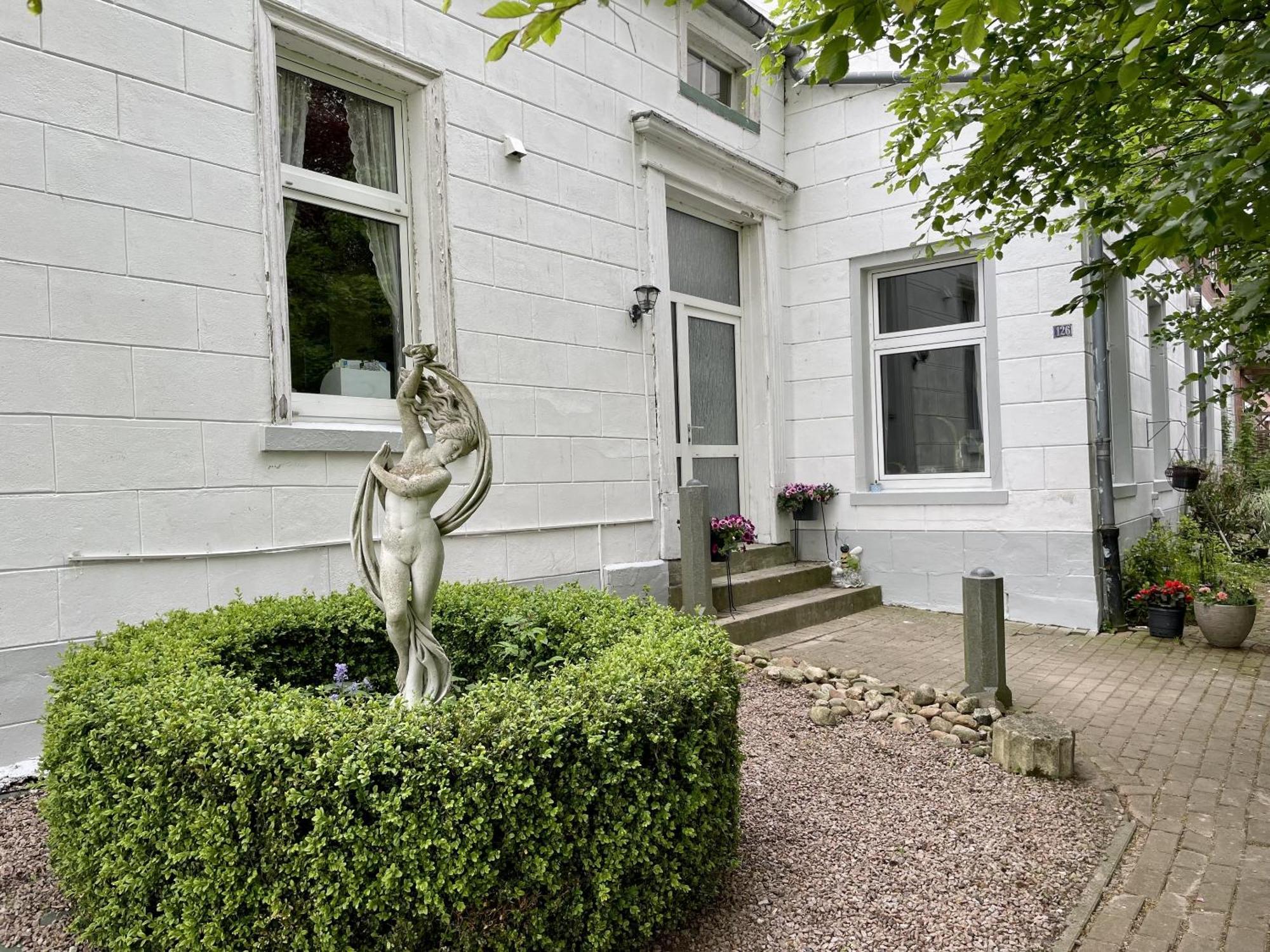 Steinhaus Hof Villa Bunde  Kültér fotó